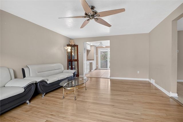 455 Grace St, Baldwin Boro, PA 15236