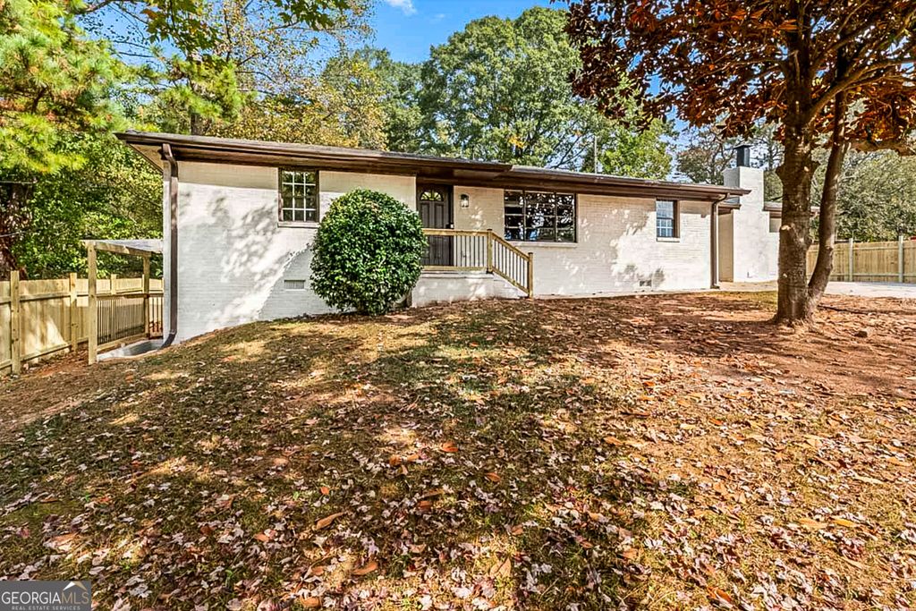 1576 S Gordon Road, Austell, GA 30168