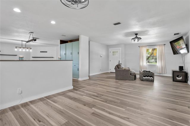 630 E THELMA STREET, Lake Alfred, FL 33850