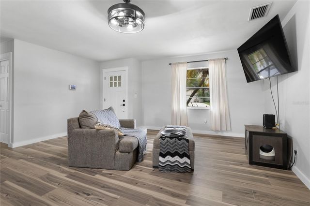 630 E THELMA STREET, Lake Alfred, FL 33850