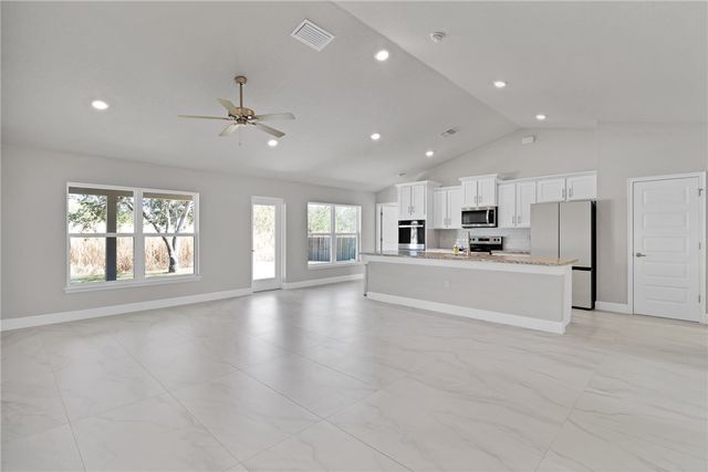 170 Spring Valley Avenue, Sebastian, FL 32958