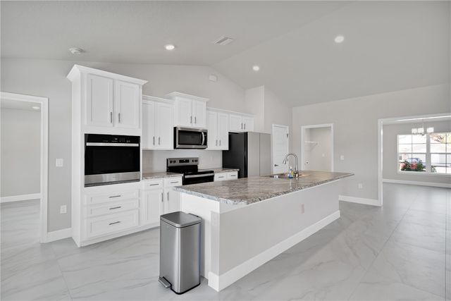 170 Spring Valley Avenue, Sebastian, FL 32958