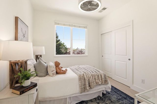 211 Woodland Court, Livermore, CA 94550