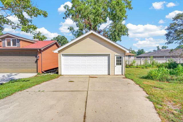 1627 Ridge Road, Munster, IN 46321