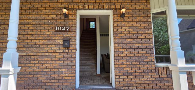 1627 Ridge Road, Munster, IN 46321