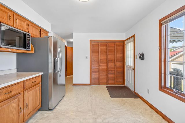 1627 Ridge Road, Munster, IN 46321