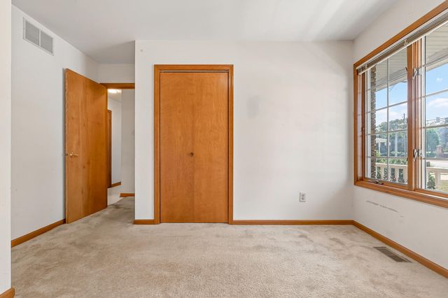 1627 Ridge Road, Munster, IN 46321