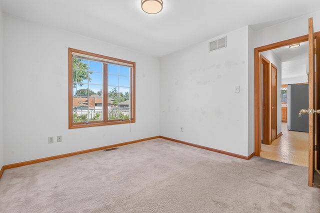 1627 Ridge Road, Munster, IN 46321