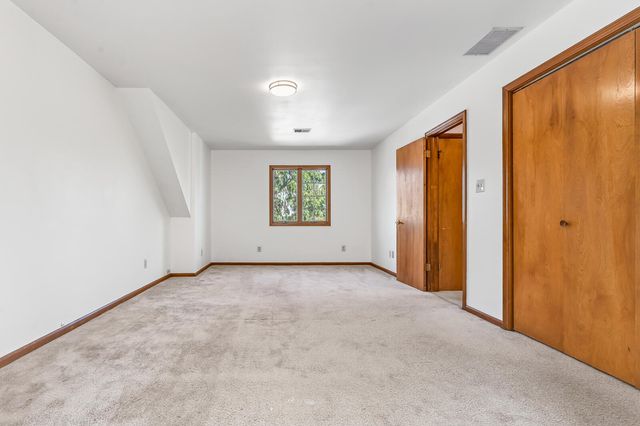 1627 Ridge Road, Munster, IN 46321