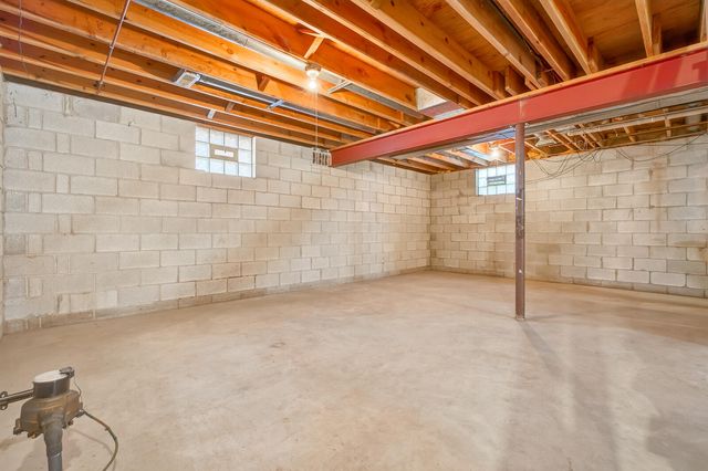 1627 Ridge Road, Munster, IN 46321