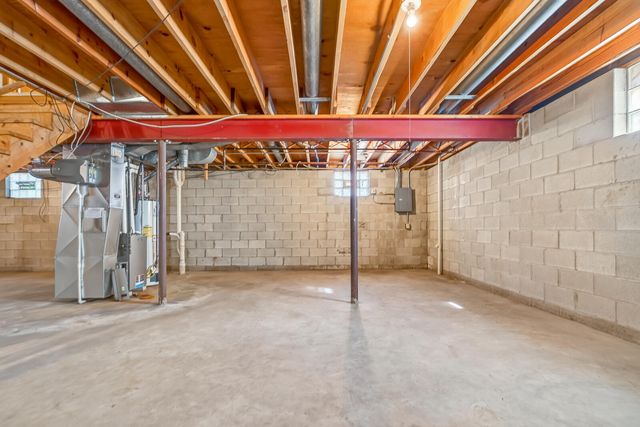 1627 Ridge Road, Munster, IN 46321