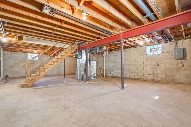 1627 Ridge Road, Munster, IN 46321