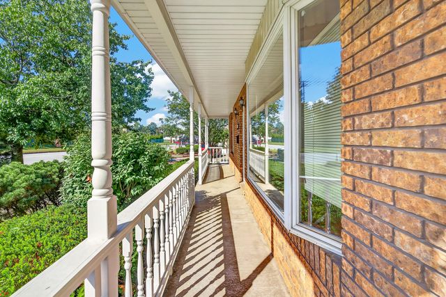 1627 Ridge Road, Munster, IN 46321