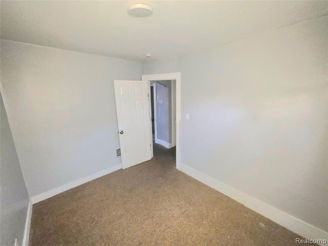 15786 Cruse Street, Detroit, MI 48227