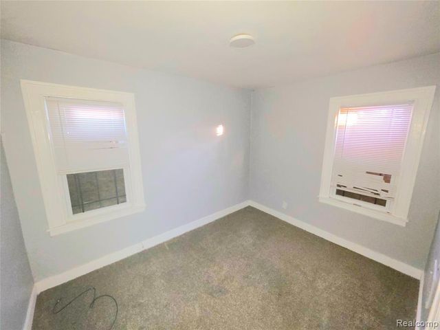 15786 Cruse Street, Detroit, MI 48227