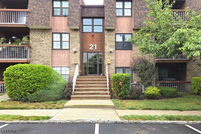248 Alpine Way B, Woodbridge Twp., NJ 07095