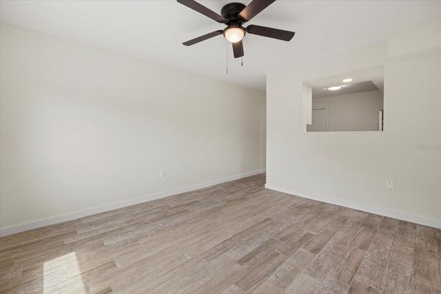 1258 BARBARA DRIVE 105, Venice, FL 34285