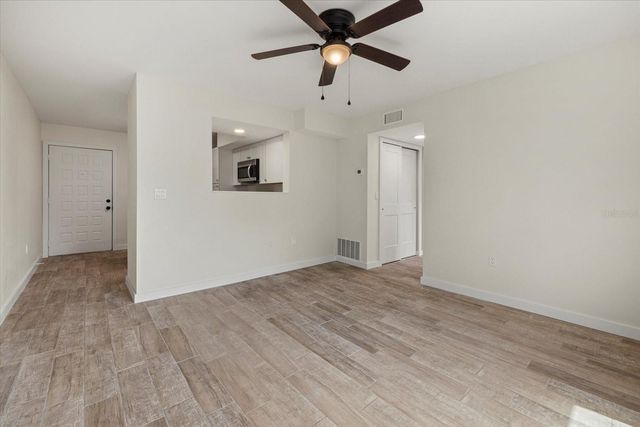 1258 BARBARA DRIVE 105, Venice, FL 34285