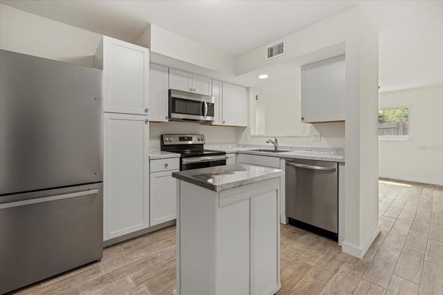 1258 BARBARA DRIVE 105, Venice, FL 34285