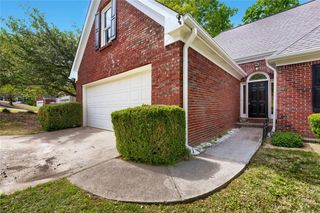 2128 Cluster Lane, Grayson, GA 30017