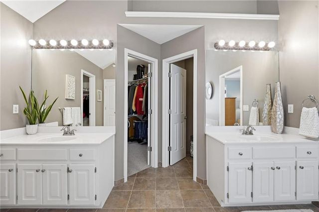 16181 S Brookfield Street, Olathe, KS 66062
