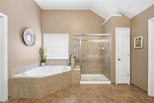 16181 S Brookfield Street, Olathe, KS 66062