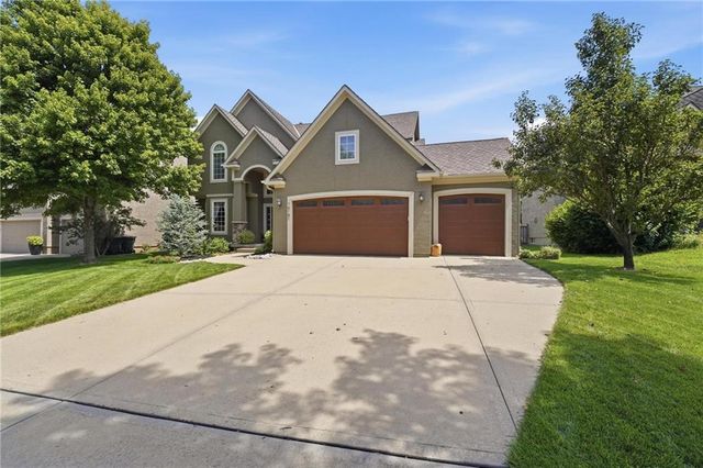 16181 S Brookfield Street, Olathe, KS 66062