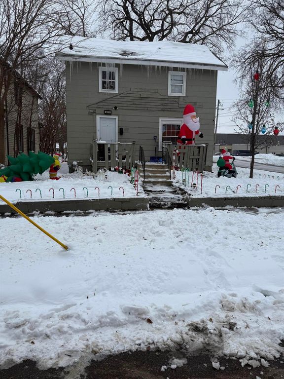 400 Elm Street, Waterloo, IA 50703