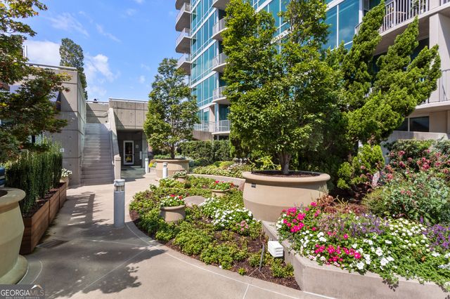 943 Peachtree Street NE 2009, Atlanta, GA 30309