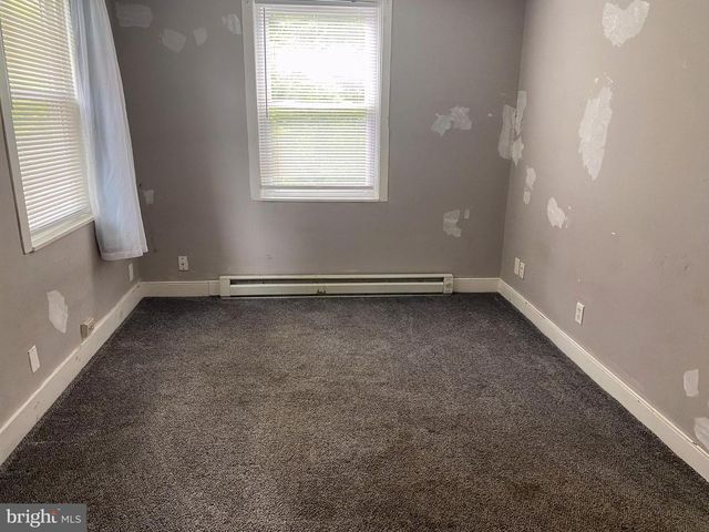123 W MAIN ST, Hershey, PA 17033