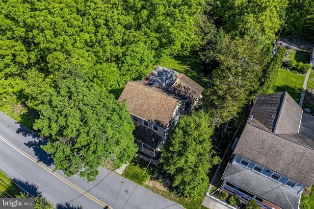 123 W MAIN ST, Hershey, PA 17033