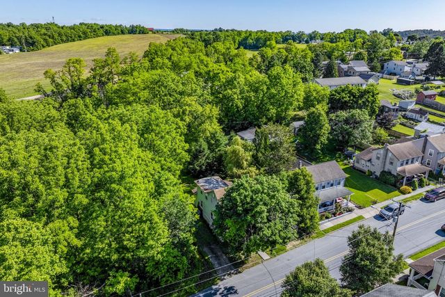 123 W MAIN ST, Hershey, PA 17033