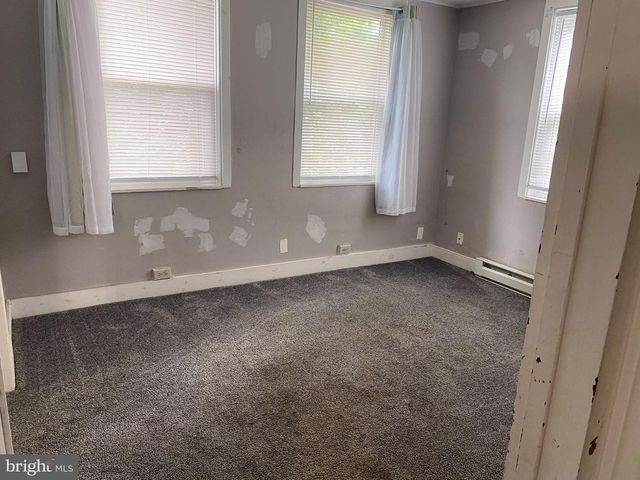 123 W MAIN ST, Hershey, PA 17033