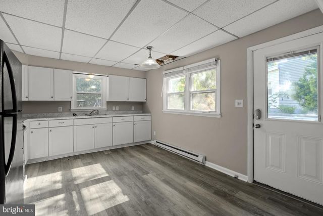 123 W MAIN ST, Hershey, PA 17033