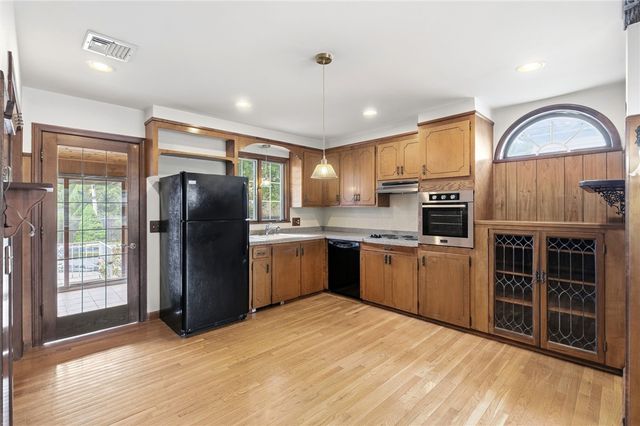 43 Isabella Avenue, Providence, RI 02908