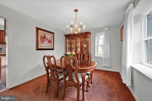 526 ARGYLE RD, Drexel Hill, PA 19026