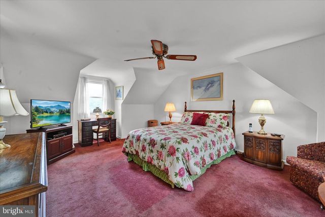 526 ARGYLE RD, Drexel Hill, PA 19026