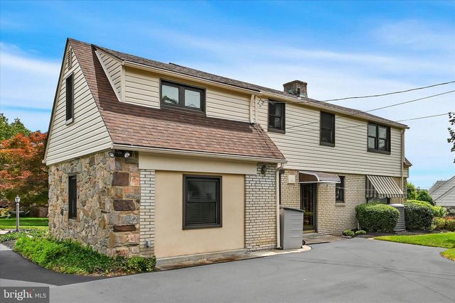 526 ARGYLE RD, Drexel Hill, PA 19026