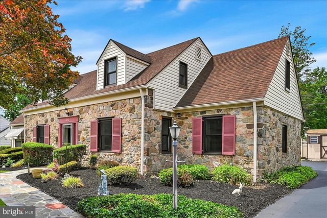 526 ARGYLE RD, Drexel Hill, PA 19026