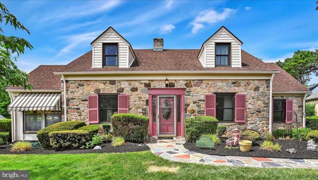 526 ARGYLE RD, Drexel Hill, PA 19026