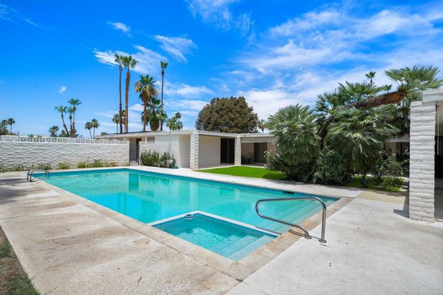 72828 Joshua Tree Street, Palm Desert, CA 92260