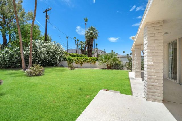 72828 Joshua Tree Street, Palm Desert, CA 92260
