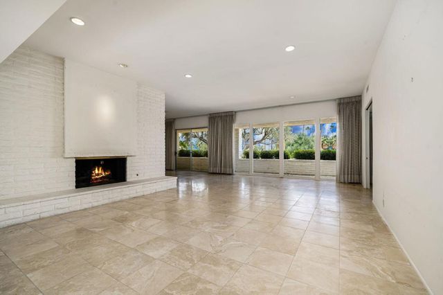 72828 Joshua Tree Street, Palm Desert, CA 92260