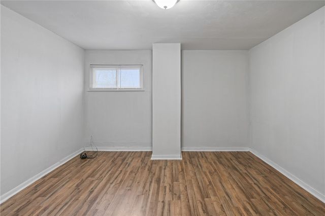 200 Moye Pl, Mt Oliver, PA 15210