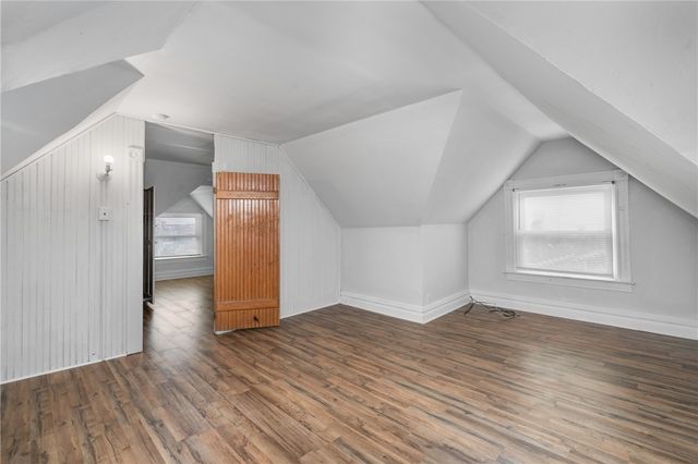 200 Moye Pl, Mt Oliver, PA 15210