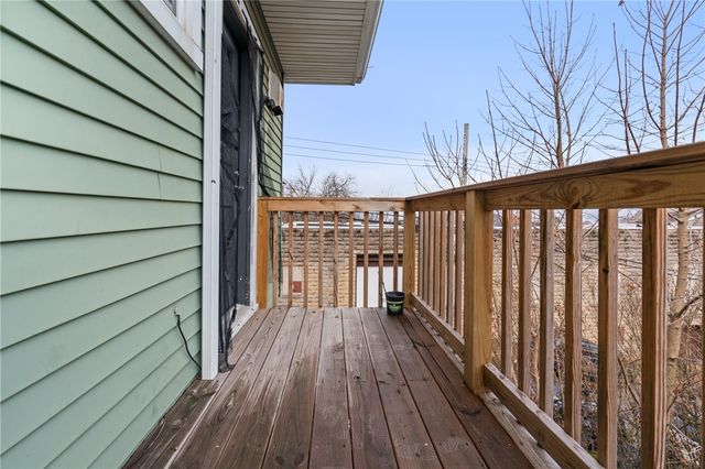 200 Moye Pl, Mt Oliver, PA 15210