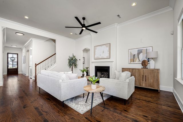 2826 Craythorne Dr, Murfreesboro, TN 37129