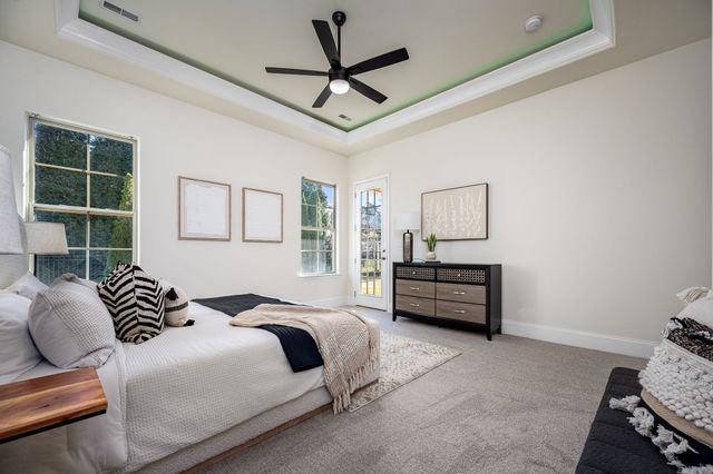 2826 Craythorne Dr, Murfreesboro, TN 37129