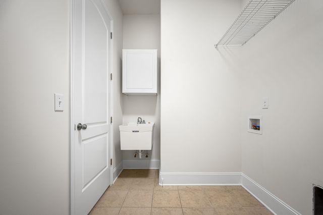 2826 Craythorne Dr, Murfreesboro, TN 37129