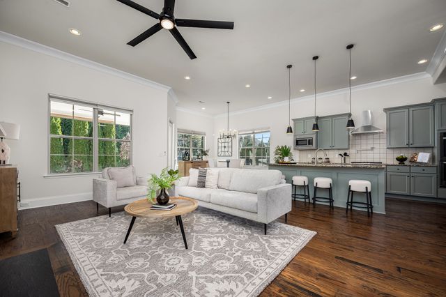 2826 Craythorne Dr, Murfreesboro, TN 37129